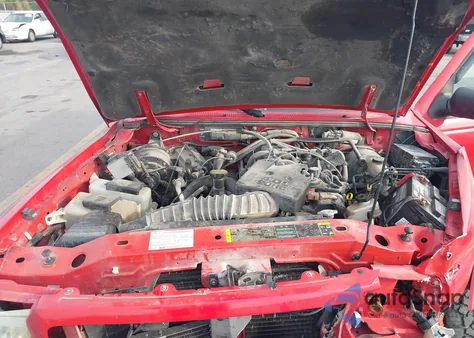 2005 Ford Ranger Edge/Fx4 Level Ii/Fx4 Off-Road/Xlt from USA, damaged, VIN 1FTZR45E15PA09720